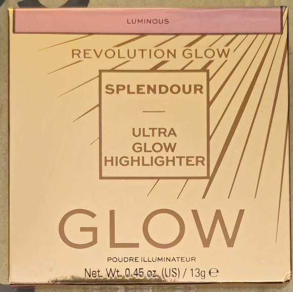 NIB Makeup Revolution Glow Splendour Ultra Glow Highlighter – Luminous (0.45 oz) - Picture 4 of 6